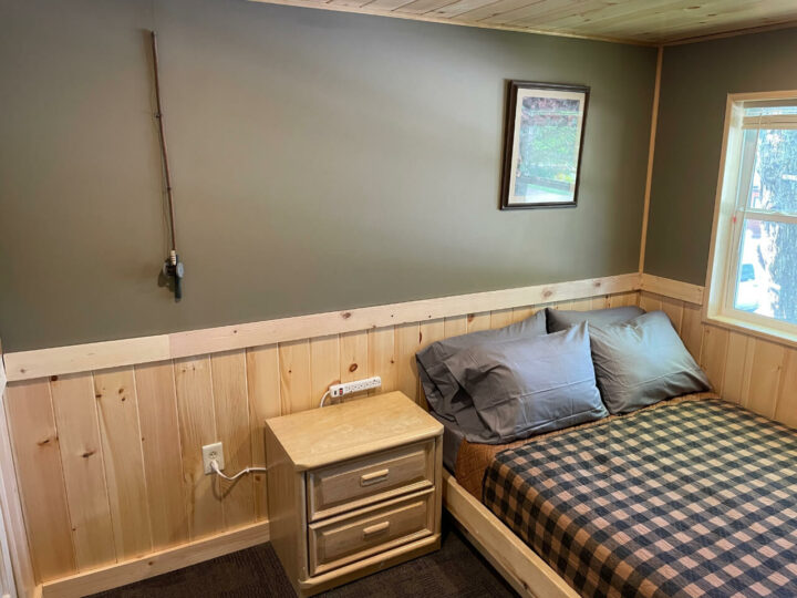 Cabin 10 Bedroom 2